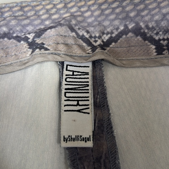 Laundry By Shelli Segal Y2K 90’s Snakeskin Pattern Gray Tan Pants Boot leg Sz 10 - Picture 3 of 6